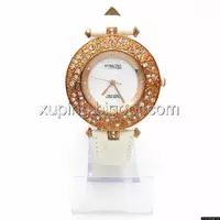 Часы QQ под золото на белом ремешке, длина 16,5-22,5см, циферблат 40мм